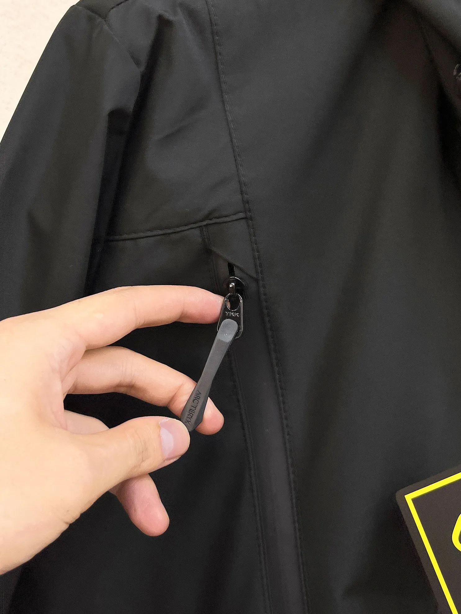 Same Style， ， 2026 New Arrival ， Original Premium Breathable ， ， ， Quality。 ， Sizes：M～3XL，